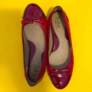 BOC red ballerina flat